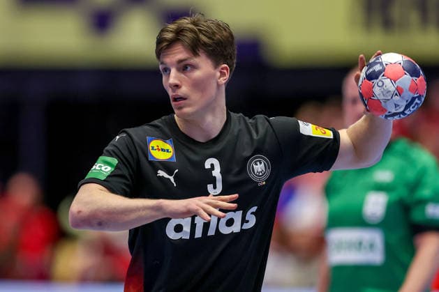 24 01 2026, Handball, Men s EHF EURO 2026, Germany Norway, Jyske Bank Boxen in Herning, Denmark, Main Round Nils Lichtlein Germany 03 Denmark
