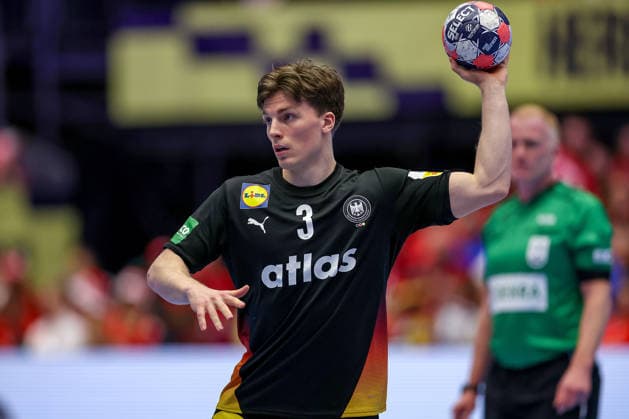 24 01 2026, Handball, Men s EHF EURO 2026, Germany Norway, Jyske Bank Boxen in Herning, Denmark, Main Round Nils Lichtlein Germany 03 Denmark