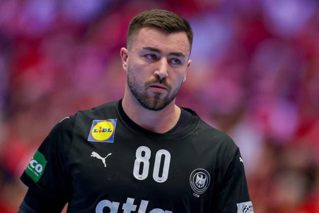 24 01 2026, Handball, Men s EHF EURO 2026, Germany Norway, Jyske Bank Boxen in Herning, Denmark, Main Round Jannik Kohlbacher Germany 80 Denmark