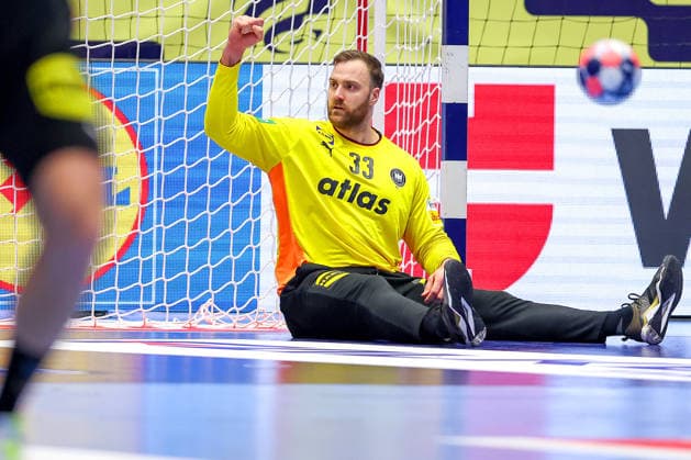 24 01 2026, Handball, Men s EHF EURO 2026, Germany Norway, Jyske Bank Boxen in Herning, Denmark, Main Round Andreas Wolff Germany 33 sits cheering on the pitch Denmark