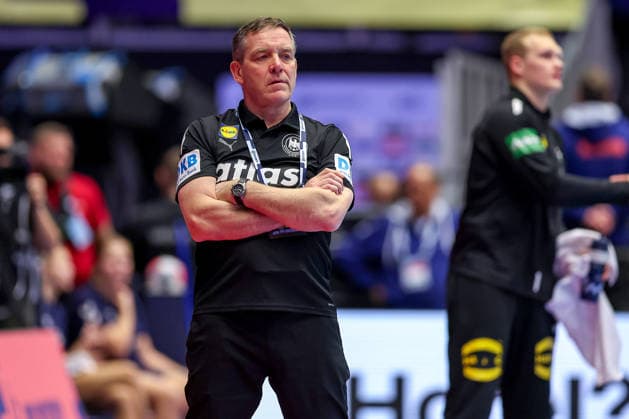 24 01 2026, Handball, Men s EHF EURO 2026, Germany Norway, Jyske Bank Boxen in Herning, Denmark, Main Round Headcoach Alfred Gislason Germany hc Denmark