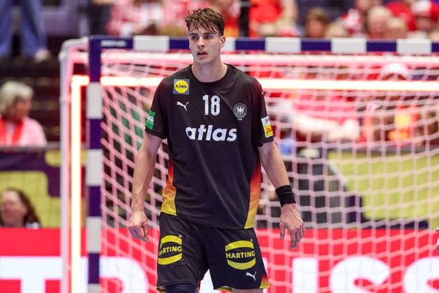24 01 2026, Handball, Men s EHF EURO 2026, Germany Norway, Jyske Bank Boxen in Herning, Denmark, Main Round Julian Köster Germany 18 Denmark