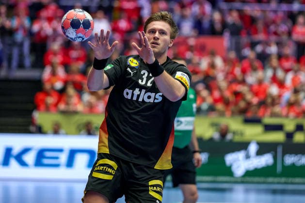 24 01 2026, Handball, Men s EHF EURO 2026, Germany Norway, Jyske Bank Boxen in Herning, Denmark, Main Round Franz Semper Germany 32 Denmark