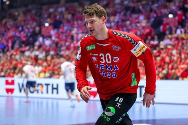 24 01 2026, Handball, Men s EHF EURO 2026, Germany Norway, Jyske Bank Boxen in Herning, Denmark, Main Round Torbjorn Sittrup Bergerud Norway 30 Denmark