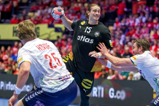 24 01 2026, Handball, Men s EHF EURO 2026, Germany Norway, Jyske Bank Boxen in Herning, Denmark, Main Round Juri Knorr Germany 15 Denmark