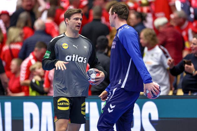 24 01 2026, Handball, Men s EHF EURO 2026, Germany Norway, Jyske Bank Boxen in Herning, Denmark, Main Round Rune Dahmke Germany 34 next to Sander Sagosen Norway 05 Denmark