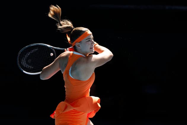 TENNIS AUSTRALIAN OPEN, Karolina Muchova of the Czech Republic in action during the Women™s 4th round match against Coco Gauff of USA on day 8 of the 2026 Australian Open tennis tournament at Melbourne Park in Melbourne, Sunday, January 25, 2026. ( NO ARCHIVING MELBOURNE VICTORIA AUSTRALIA  Copyright: xROBxPREZIOSOx 20260125165919783035