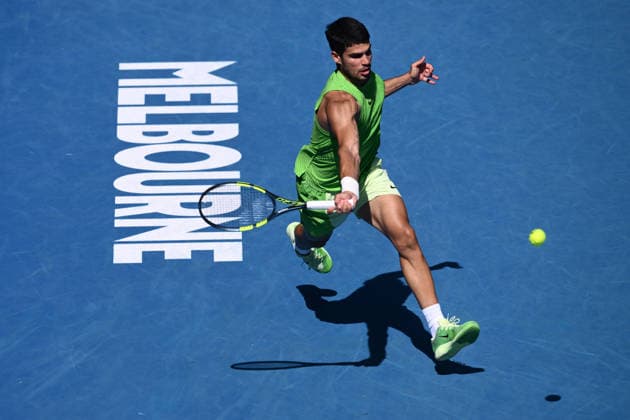 TENNIS AUSTRALIAN OPEN, Carlos Alcaraz of Spain in action during the Men™s 4th round match against Tommy Paul of USA on day 8 of the 2026 Australian Open tennis tournament at Melbourne Park in Melbourne, Sunday, January 25, 2026. ( NO ARCHIVING MELBOURNE VICTORIA AUSTRALIA  Copyright: xJOELxCARRETTx 20260125148580419860
