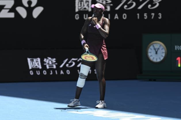 Australian Open 2026 MELBOURNE, AUSTRALIA - JANUARY 25: Victoria Mboko (CAN) in action against Aryna Sabalenka (not seen) during round 4 at the Australian Open grand slam tennis tournament at Melbourne Park in Melbourne, Australia on January 25, 2026 Mark Avellino Anadolu Melbourne Australia. Editorial use only. Please get in touch for any other usage.  Copyright: x2026xAnadoluxMarkxAvellinox