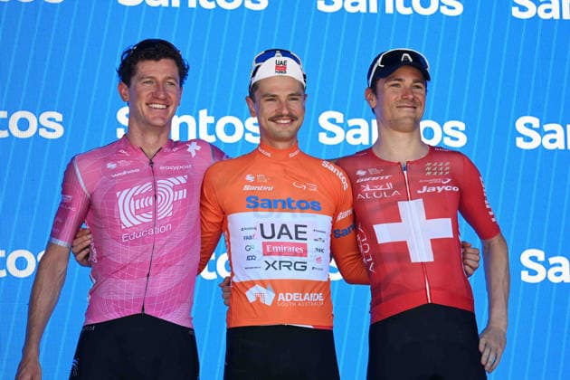 25-01-2026 Tour Down Under; Tappa 05 Stirling - Stirling; 2026, Uae Emirates - Xrg; 2026, Jayco Aula; 2026, Ef Education - Easypost; Vine, Jai; Schmid, Mauro; Sweeny, Harrison; Stirling; 