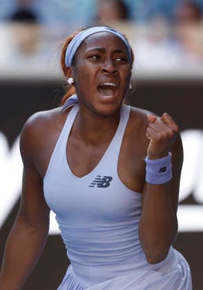 TENNIS AUSTRALIAN OPEN, Coco Gauff of USA reacts during the Women™s 4th round match against Karolina Muchova of the Czech Republic on day 8 of the 2026 Australian Open tennis tournament at Melbourne Park in Melbourne, Sunday, January 25, 2026. ( NO ARCHIVING MELBOURNE VICTORIA AUSTRALIA  Copyright: xROBxPREZIOSOx 20260125155341221886