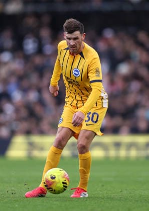 London, England, 24th January 2026. Pascal Groß of Brighton during the Fulham vs Brighton and Hove Albion Premier League match at Craven Cottage, London. Picture credit should read: David Klein Sportimage EDITORIAL USE ONLY. No use with unauthorised audio, video, data, fixture lists, club league logos or live services. Online in-match use limited to 120 images, no video emulation. No use in betting, games or single club league player publications. SPI_070_DK_FULHAM_BRIGHTON SPI-4482-0062