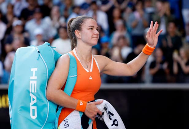 TENNIS AUSTRALIAN OPEN, Karolina Muchova of the Czech Republic departs following he loss in the Women™s 4th round match against Coco Gauff of USA on day 8 of the 2026 Australian Open tennis tournament at Melbourne Park in Melbourne, Sunday, January 25, 2026. ( NO ARCHIVING MELBOURNE VICTORIA AUSTRALIA  Copyright: xROBxPREZIOSOx 20260125182349041910