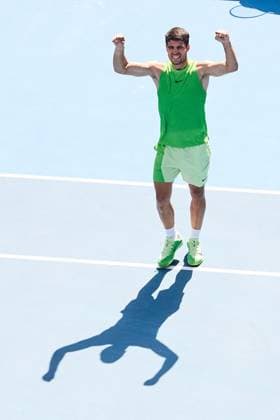 Carlos Alcaraz of Spain celebrates winning the match Australian Open tennis tournament, Day Eight, Melbourne Park, Australia - 25 Jan 2026Melbourne Melbourne Park Victoria (VIC) Australia  Copyright: xRachelxBach Shutterstockx 16380469bg