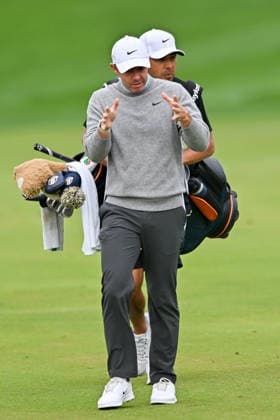 Hero Dubai Desert Classic 2026 in UAE DUBAI, UNITED ARAB EMIRATES - JANUARY 25: Northern Irish golfer Rory McIlroy walk onto the course to compete in the fourth and final round of the Hero Dubai Desert Classic 2026 at Emirates Golf Club in Dubai, United Arab Emirates on January 25, 2026. Waleed Zein Anadolu Dubai United Arab Emirates. Editorial use only. Please get in touch for any other usage.  Copyright: x2026xAnadoluxWaleedxZeinx