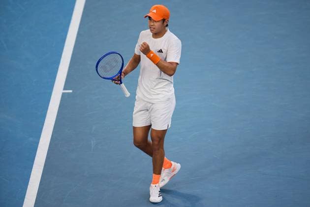 Learner Tien of the United States of America celebrates winning his match Australian Open tennis tournament, Day Eight, Melbourne Park, Australia - 25 Jan 2026Melbourne Melbourne Park Victoria (VIC) Australia  Copyright: xRachelxBach Shutterstockx 16380469dh