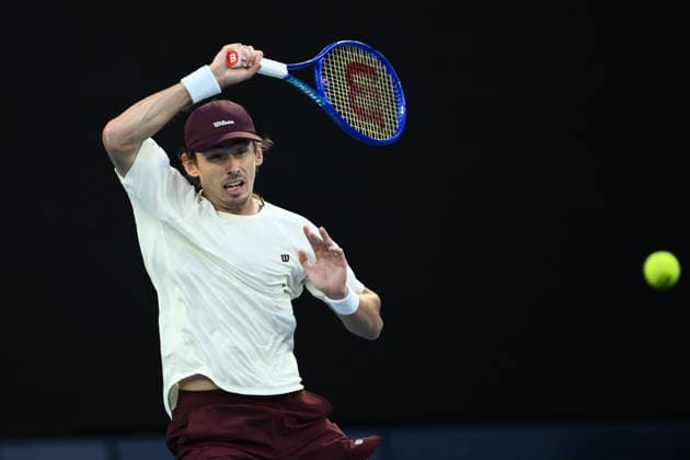 TENNIS AUSTRALIAN OPEN, Alex de Minaur of Australia in action during the Men™s 4th round match against Alexander Bublik of Kazakhstan on day 8 of the 2026 Australian Open tennis tournament at Melbourne Park in Melbourne, Sunday, January 25, 2026. ( NO ARCHIVING MELBOURNE VICTORIA AUSTRALIA  Copyright: xJOELxCARRETTx 20260125153837359375