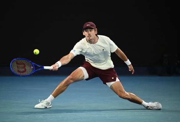 TENNIS AUSTRALIAN OPEN, Alex de Minaur of Australia in action during the Men™s 4th round match against Alexander Bublik of Kazakhstan on day 8 of the 2026 Australian Open tennis tournament at Melbourne Park in Melbourne, Sunday, January 25, 2026. ( NO ARCHIVING MELBOURNE VICTORIA AUSTRALIA  Copyright: xJOELxCARRETTx 20260125147381012842
