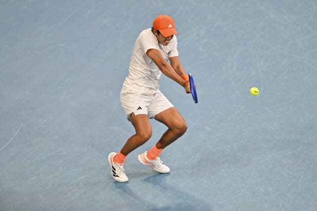 Australian Open 2026 MELBOURNE, AUSTRALIA - JANUARY 25: Learner Tien (USA) in action against Daniil Medvedev (not seen) in round 4 at the Australian Open grand slam tennis tournament at Melbourne Park in Melbourne, Australia on January 25, 2026 Mark Avellino Anadolu Melbourne Australia. Editorial use only. Please get in touch for any other usage.  Copyright: x2026xAnadoluxMarkxAvellinox