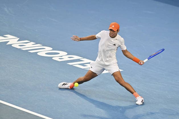 Australian Open 2026 MELBOURNE, AUSTRALIA - JANUARY 25: Learner Tien (USA) in action against Daniil Medvedev (not seen) in round 4 at the Australian Open grand slam tennis tournament at Melbourne Park in Melbourne, Australia on January 25, 2026 Mark Avellino Anadolu Melbourne Australia. Editorial use only. Please get in touch for any other usage.  Copyright: x2026xAnadoluxMarkxAvellinox