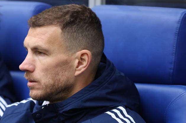 Edin Dzeko FC Schalke 04 at the match of the 2 Bundesliga season 2025 26 FC Schalke 04 1 FC Kaiserslautern Copyright Thomas Pakusch
