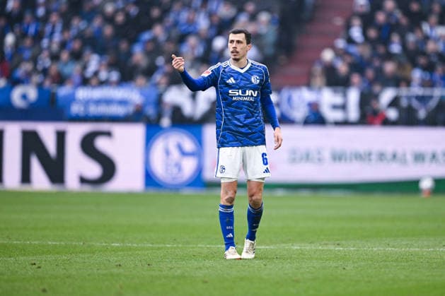 25 01 2026, Football, 2 Bundesliga, Season 2025 2026, Matchday 19, FC Schalke 04 1 FC Kaiserslautern, Ron Schallenberg FC Schalke 04 xRHR PHOTO YYx Copyright: KROEGER RHR-FOTOx RHR-FOTO YY