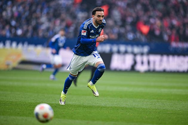 25 01 2026, Football, 2 Bundesliga, Season 2025 2026, Matchday 19, FC Schalke 04 1 FC Kaiserslautern, Kenan Karaman FC Schalke 04 xRHR PHOTO YYx Copyright: KROEGER RHR-FOTOx RHR-FOTO YY