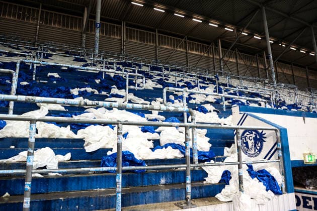 Blick in den Fanblock vom 1. FC Magdeburg nach dem Spiel mit den Resten der Choreo - 2. Fußball Bundesliga Saison 2025-2026 Punktspiel 1. FC Magdeburg vs. SG Dynamo Dresden in der Avnet Arena in Magdeburg - Fußball,Mann,Männer,Deutschland,24.01.2026 *** View into the fan block of 1 FC Magdeburg after the match with the remains of the choreo 2 Soccer Bundesliga season 2025 2026 point match 1 FC Magdeburg vs SG Dynamo Dresden in the Avnet Arena in Magdeburg Soccer,Man,Men,Germany,24 01 2026