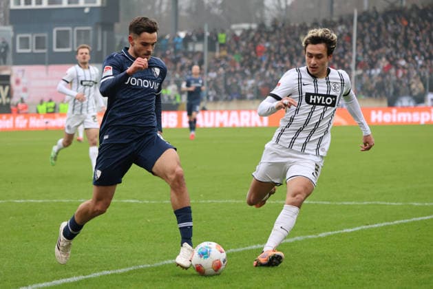 25 01 2026, Football, Men, 2 Bundesliga, Season 2025 2026, SV 07 Elversberg VfL Bochum 1848, Nicholas Mickelson SV 07 Elversberg , Kjell Arik Wätjen VfL Bochum 1848 Elversberg Ursapharm Arena an der Kaiserlinde Saarland Germany DEU Copyright: xSebastianxBachx