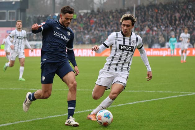 25 01 2026, Football, Men, 2 Bundesliga, Season 2025 2026, SV 07 Elversberg VfL Bochum 1848, Nicholas Mickelson SV 07 Elversberg , Kjell Arik Wätjen VfL Bochum 1848 Elversberg Ursapharm Arena an der Kaiserlinde Saarland Germany DEU Copyright: xSebastianxBachx