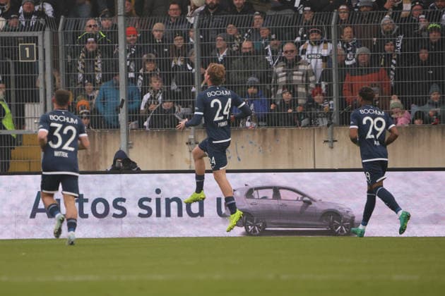 25 01 2026, Soccer, Men, 2 Bundesliga, Season 2025 2026, SV 07 Elversberg VfL Bochum 1848, Goal celebration to 0 1, Goalscorer Mats Pannewig VfL Bochum 1848 Elversberg Ursapharm Arena an der Kaiserlinde Saarland Germany DEU Copyright: xSebastianxBachx