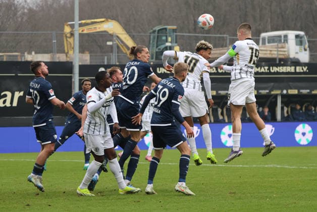 25 01 2026, Football, Men, 2 Bundesliga, Season 2025 2026, SV 07 Elversberg VfL Bochum 1848, Lukas Pinckert SV 07 Elversberg , Bambase Conte SV 07 Elversberg , Leandro Morgalla VfL Bochum 1848 , Noah Loosli VfL Bochum 1848 Elversberg Ursapharm Arena an der Kaiserlinde Saarland Germany DEU Copyright: xSebastianxBachx