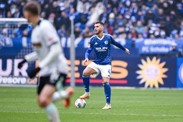 25 01 2026, Football, 2 Bundesliga, Season 2025 2026, Matchday 19, FC Schalke 04 1 FC Kaiserslautern, Hasan Kurucay FC Schalke 04 xRHR PHOTO YYx Copyright: KROEGER RHR-FOTOx RHR-FOTO YY