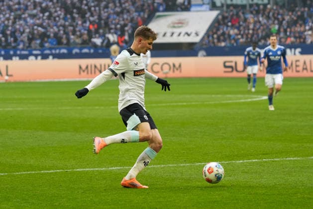 Germany Soccer 2 Bundesliga, Season 2025 26, 19 Matchday FC Schalke 04 vs 1 FC Kaiserslautern, 25 01 2026, Veltins Arena Gelsenkirchen, North Rhine-Westphalia Paul Joly 1 FC Kaiserslautern, 26 Copyright: xLeonxFrickx