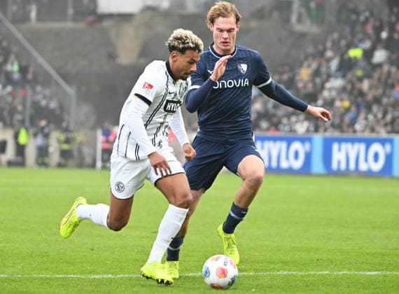 Soccer 2 Bundesliga Season 2025 26 25 01 2025 Ursapharm Arena SV Elversberg elv VfL Bochum bo Bambase CONTE SV Elversberg , lio Mats PANNEWIG VfL Bochum Soccer 2 Bundesliga SV Elversberg