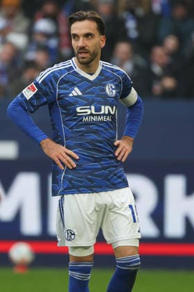 2 Bundesliga FC Schalke 04 1 FC Kaiserslautern on 25 01 2026 in the Veltins Arena on Schalke Kenan Karaman Schalke 19 dissatisfied, disappointed, disappointed, dejected MH