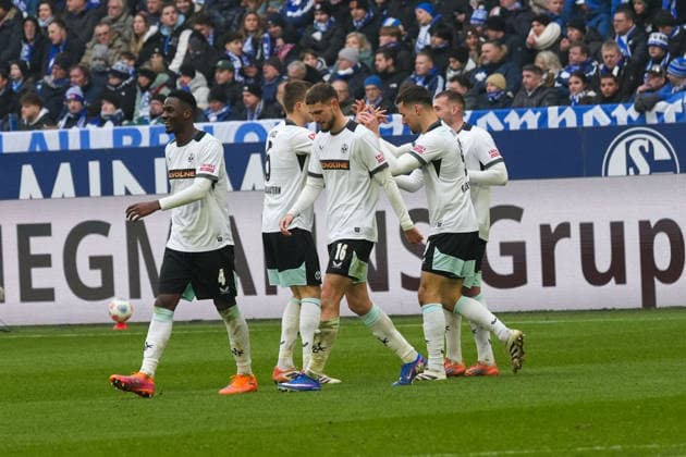 Germany Soccer 2 Bundesliga, Season 2025 26, Matchday 19 FC Schalke 04 vs 1 FC Kaiserslautern, 25 01 2026, Veltins Arena Gelsenkirchen, North Rhine-Westphalia Cheering goal celebration Emotions about the goal to 1 0 by Ivan Prtajin 1 FC Kaiserslautern, 9 Copyright: xLeonxFrickx