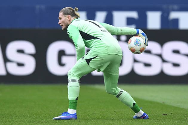 Soccer 2 Bundesliga 19 Matchday FC Schalke 04 1 FC Kaiserslautern on 25 01 2026 at the Veltins Arena in Gelsenkirchen Loris Karius Schalke DFL regulations prohibit any use of photographs as image sequences and or quasi video xRx