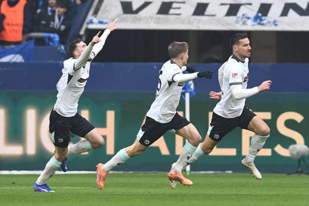 Soccer 2 Bundesliga 19 Matchday FC Schalke 04 1 FC Kaiserslautern on 25 01 2026 at the Veltins Arena in Gelsenkirchen Goal celebration to 0 1 by Ivan Prtajin Kaiserslautern DFL regulations prohibit any use of photographs as image sequences and or quasi video xRx