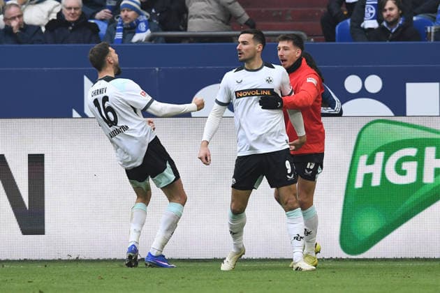 Soccer 2 Bundesliga 19 Matchday FC Schalke 04 1 FC Kaiserslautern on 25 01 2026 at the Veltins Arena in Gelsenkirchen Goal celebration to 0 1 by Ivan Prtajin Kaiserslautern DFL regulations prohibit any use of photographs as image sequences and or quasi video xRx
