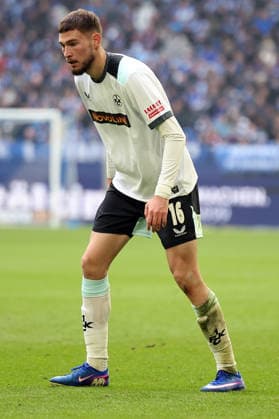 25 01 2026, xrekx, Soccer 2 Bundesliga, FC Schalke 04 1 FC Kaiserslautern v l Atanas Chernev 1 FC Kaiserslautern DFL DFB REGULATIONS PROHIBIT ANY USE OF PHOTOGRAPHS as IMAGE SEQUENCES and or QUASI VIDEO Gelsenkirchen