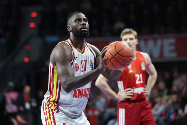 Eddy Edigin Jr Fitness First Wuerzburg Baskets, 27 with ball, GER, FC Bayern Basketball vs Fitness First Wuerzburg Baskets, Basketball, easycredit Basketball Bundesliga, 17 Matchday, Season 2025 2026, 25 01 2026, GER, FC Bayern Basketball vs Fitness First Wuerzburg Baskets, Basketball, easycredit Basketball Bundesliga, 17 Matchday, Season 2025 2026, 25 01 2026 Munich Copyright: xEibner-Pressefoto JennixMaulx EP_JML