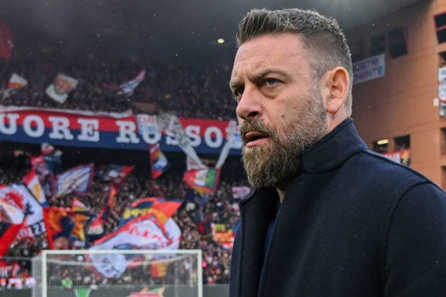 GenoaÕs head coach Daniele De Rossi during the Serie A soccer match between Genoa and Bologna at the Luigi Ferraris Stadium in Genoa, Italy - Sunday, January 25, 2026. - Soccer .  Copyright: xTanoxPecoraro LaPressex