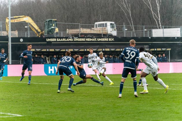 25 01 2026, xdaymx, Soccer 2 Bundesliga, SV Elversberg VfL Bochum Big Chance by Bambase Conte Elversberg DFL DFB REGULATIONS PROHIBIT ANY USE OF PHOTOGRAPHS as IMAGE SEQUENCES and or QUASI VIDEO Elversberg