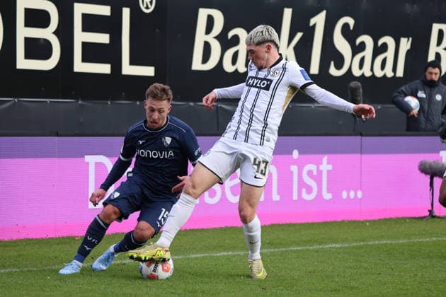 25 01 2026, Football, Men, 2 Bundesliga, Season 2025 2026, SV 07 Elversberg VfL Bochum 1848, Felix Keidel SV 07 Elversberg , Felix Passlack VfL Bochum 1848 Elversberg Ursapharm Arena an der Kaiserlinde Saarland Germany DEU Copyright: xSebastianxBachx