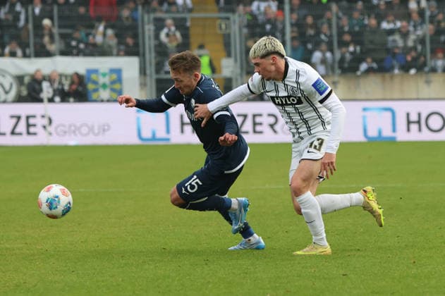 25 01 2026, Football, Men, 2 Bundesliga, Season 2025 2026, SV 07 Elversberg VfL Bochum 1848, Felix Keidel SV 07 Elversberg , Felix Passlack VfL Bochum 1848 Elversberg Ursapharm Arena an der Kaiserlinde Saarland Germany DEU Copyright: xSebastianxBachx