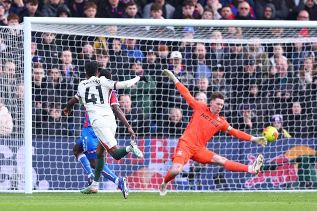 London, England, 25th January 2026. Estevao of Chelsea scores to make it 1-0 during the Crystal Palace vs Chelsea Premier League match at Selhurst Park, London. Picture credit should read: Paul Terry Sportimage EDITORIAL USE ONLY. No use with unauthorised audio, video, data, fixture lists, club league logos or live services. Online in-match use limited to 120 images, no video emulation. No use in betting, games or single club league player publications. SPI_012_PT_Palace_Chelsea SPI-4478-0012