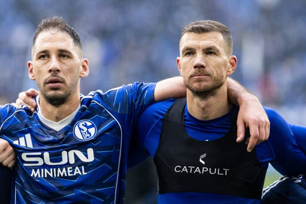 2 Soccer Bundesliga FC Schalke 04 1 FC Kaiserslautern 25 01 2026 Edin Dzeko FC Schalke 04, 10 2 Soccer Bundesliga FC Schalke 04 1 FC Kaiserslautern Veltins Arena, Gelsenkirchen 25 01 2026 DFL regulations prohibit any use of photographs as image sequences and or quasi video Copyright: xBEAUTIFULxSPORTS Buriakovx
