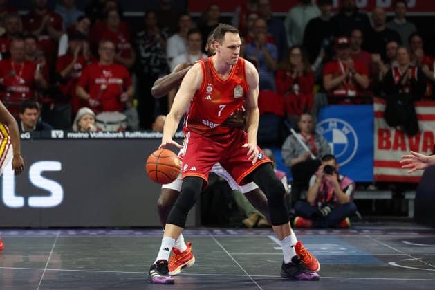 Johannes Voigtmann FC Bayern Basketball, 07 , GER, FC Bayern Basketball vs Fitness First Wuerzburg Baskets, Basketball, easycredit Basketball Bundesliga, 17 Matchday, Season 2025 2026, 25 01 2026, GER, FC Bayern Basketball vs Fitness First Wuerzburg Baskets, Basketball, easycredit Basketball Bundesliga, 17 Matchday, Season 2025 2026, 25 01 2026 Munich Copyright: xEibner-Pressefoto JennixMaulx EP_JML