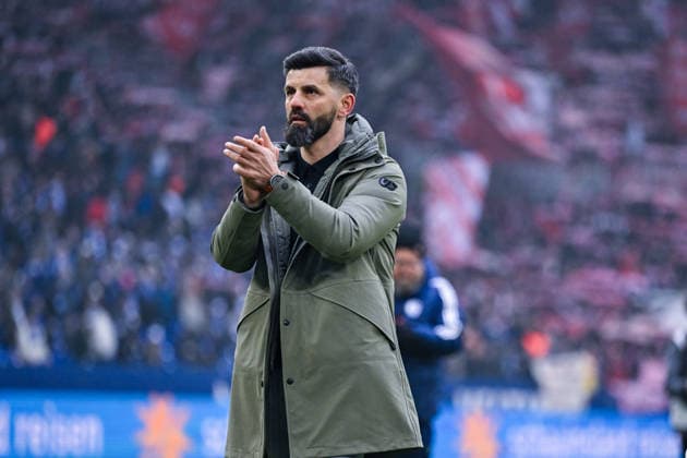 25 01 2026, Football, 2 Bundesliga, Season 2025 2026, Matchday 19, FC Schalke 04 1 FC Kaiserslautern, Coach Miron Muslic FC Schalke 04 xRHR PHOTO YYx Copyright: KROEGER RHR-FOTOx RHR-FOTO YY